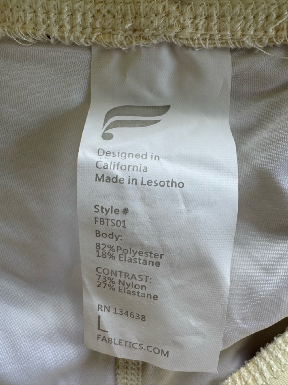 Fabletics Light Cream & Yellow Subtle Tonal Pattern Leggings - Picture 7 of 11